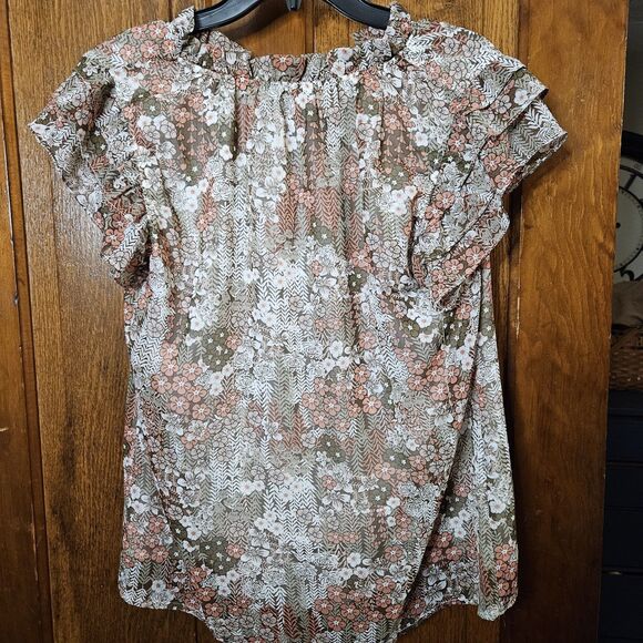 Dokotoo Womens M Summer Top Khaki Floral Short Sleeve Lightweight NWT - Picture 2 of 4